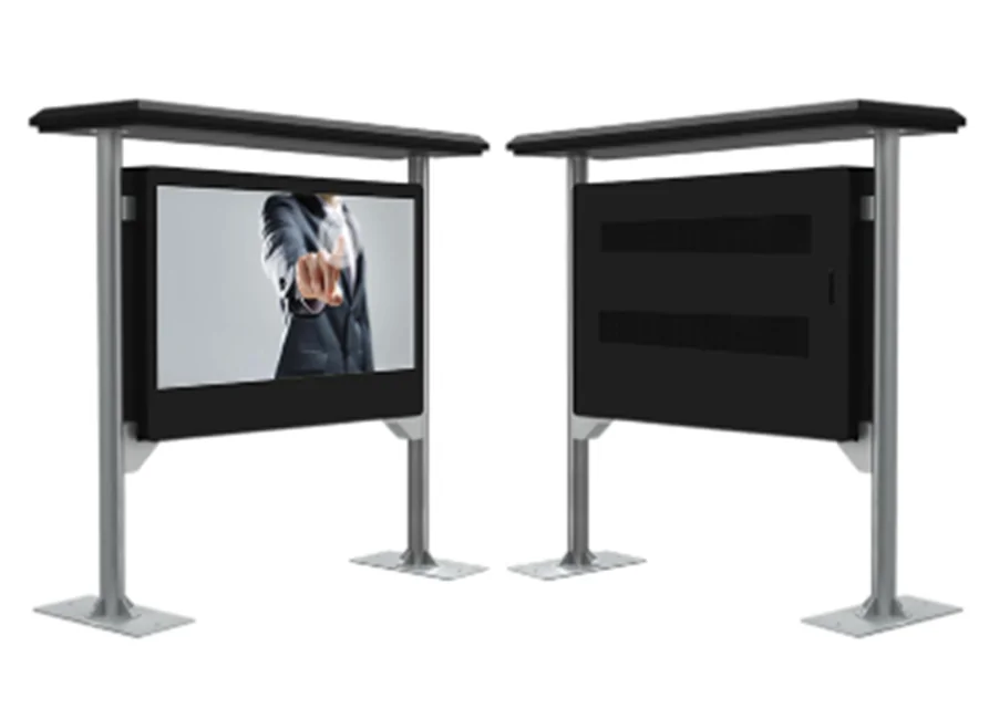 Important parameters table of outdoor LCD screen digital signage, including size, brightness, IP65 protection and optional functions