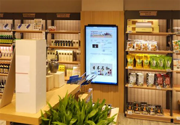 GoXmart indoor wall mounted digital signage, vertical touch advertising screen applied in supermarket retail shop