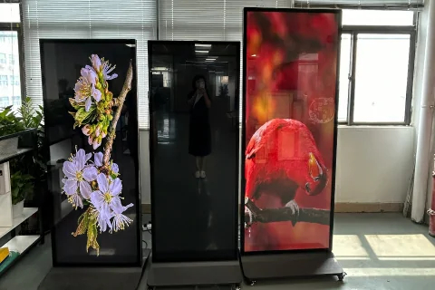GoXmart custom size full screen digital signage display solution