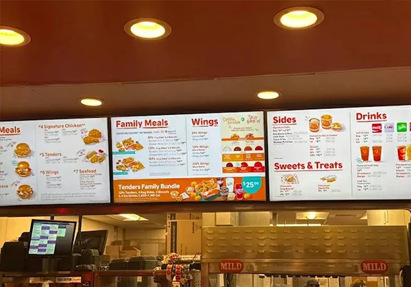 GoXmart indoor wall mounted digital signage, wall digital menu boards for restaurant food ordering promotion