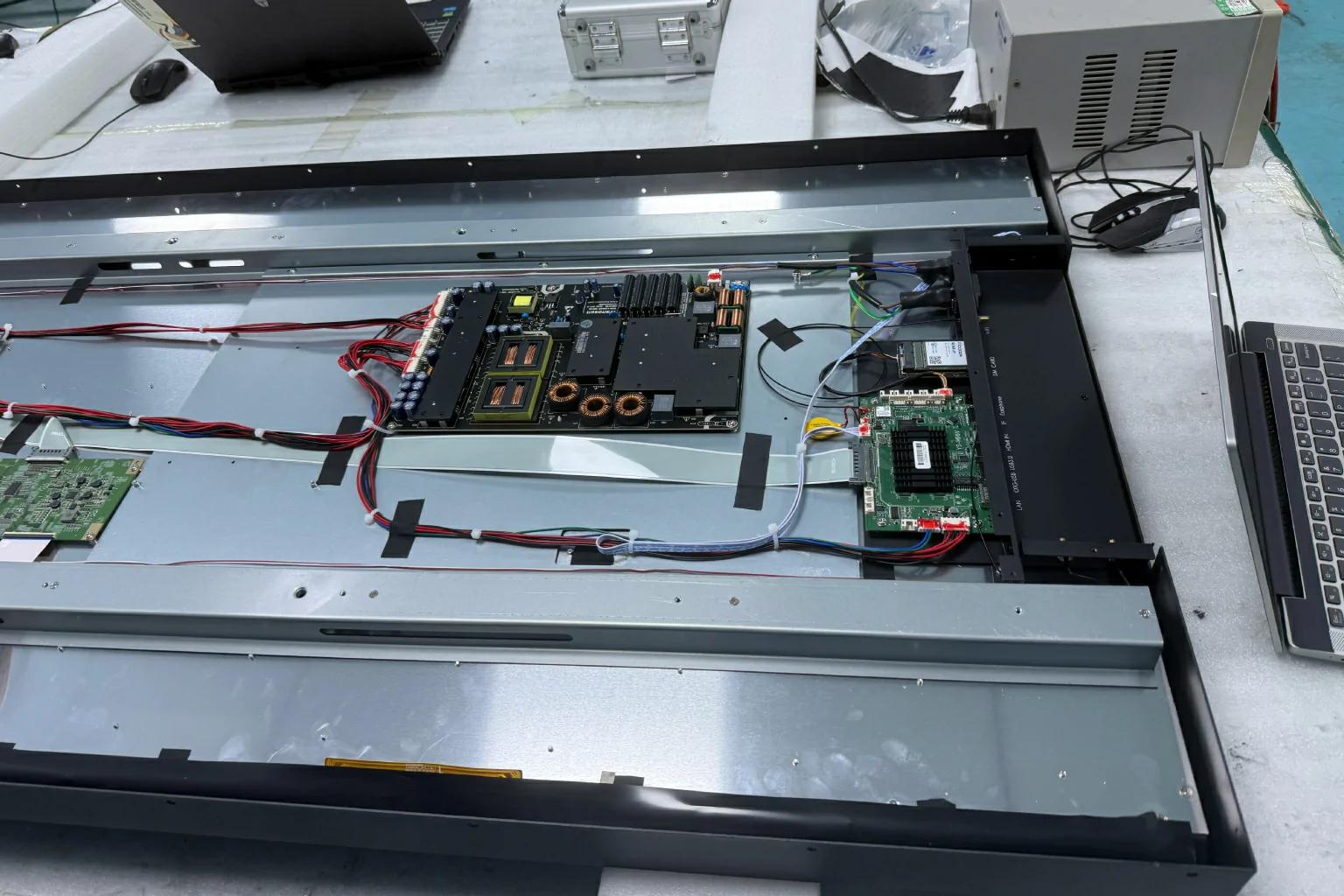 Stretched LCD screen control board with signal interfaces and connection cables
